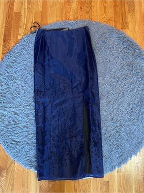 Mark Shale Navy Blue Velvet Floral Front Slit Midi Skirt Size 8 Y2K